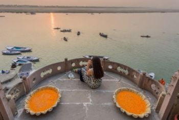 tour travels varanasi