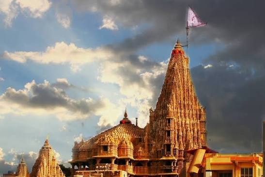 Dwarkadhish Temple & Old Mathura in Mathura
