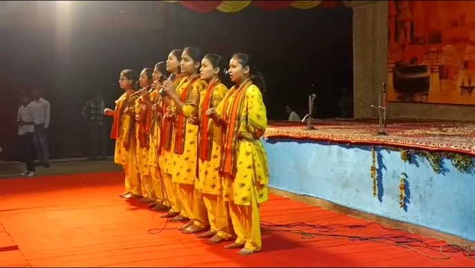 Traditional classical vocal performance during a cultural programme in Varanasi