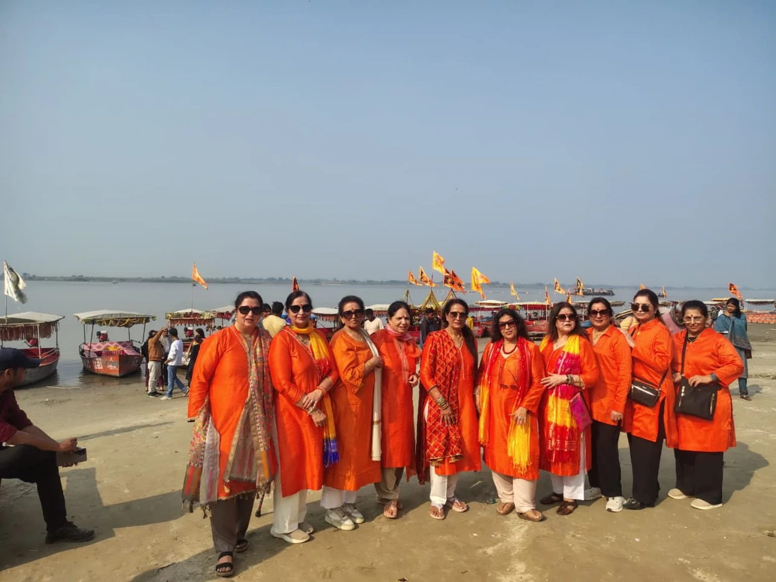 Travellers beside the Saryu in Ayodhya