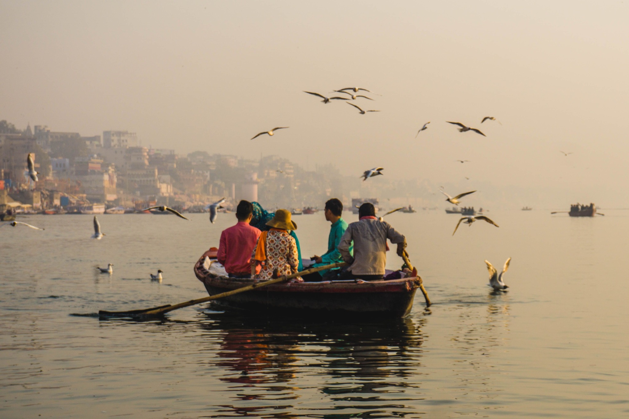 Arrive Varanasi — Ganga Aarti — Tour Varanasi